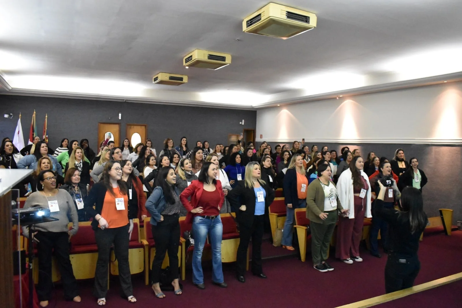 Registro histórico da Rede Amigas Empreendedoras — foto 4 de 13.